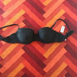 Simple Black Padded Bikini Top w/ Underwire and Removable Straps